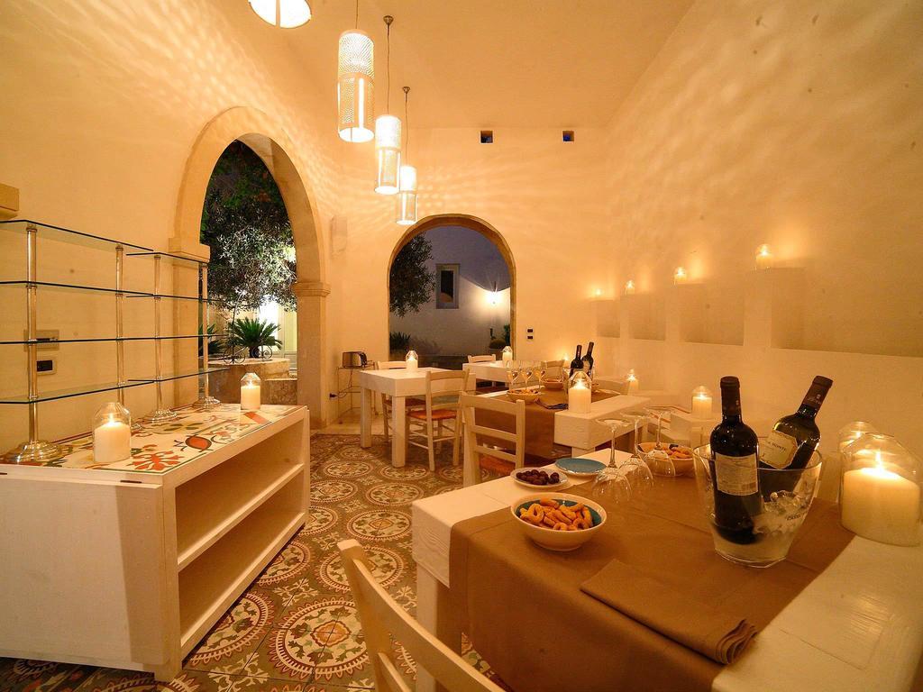 Bed and Breakfast Don Totu - Dimora Storica San Cassiano  Екстер'єр фото